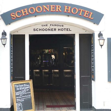 Schooner Hotel Алнмут Экстерьер фото