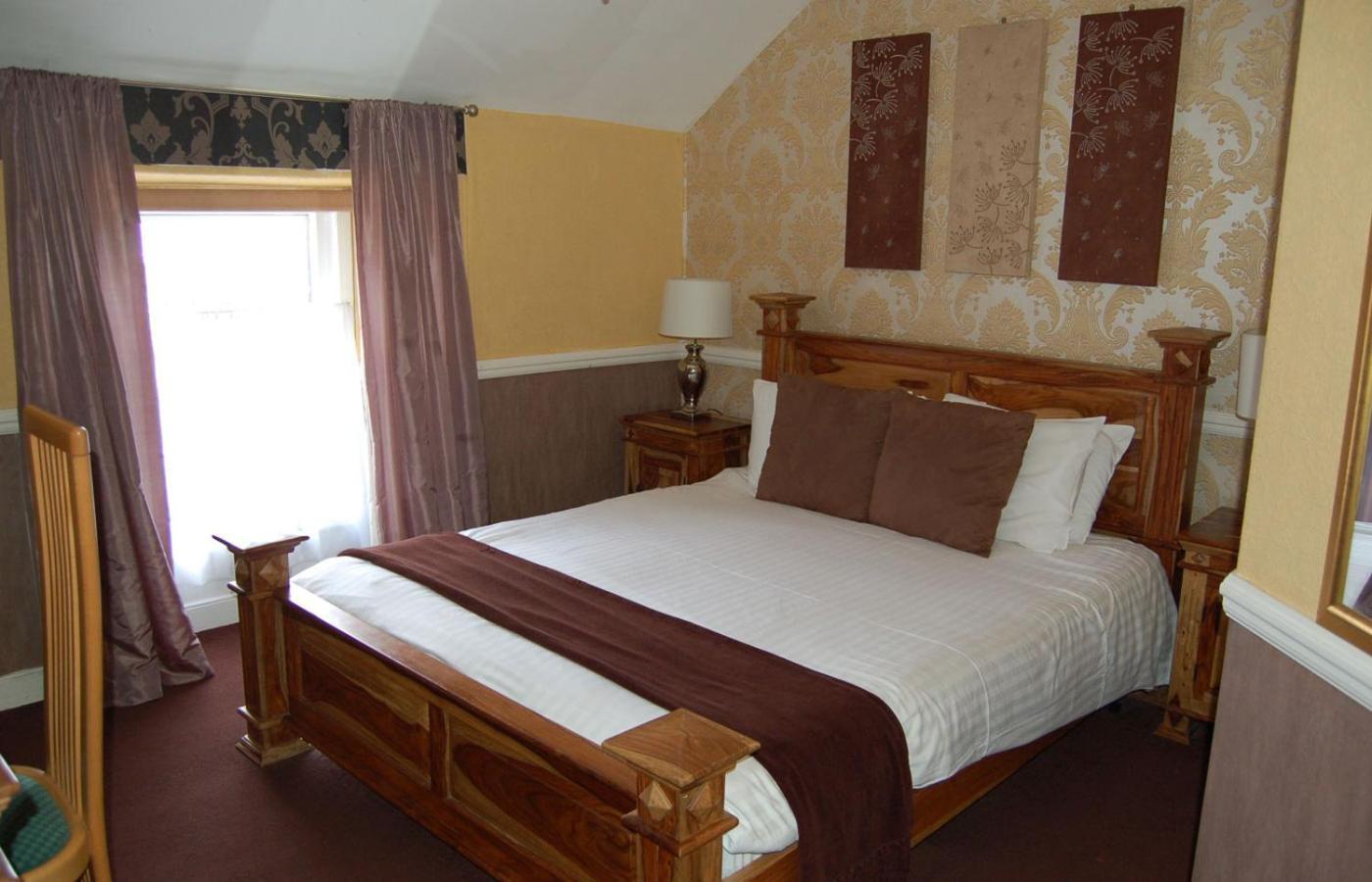Schooner Hotel Алнмут Экстерьер фото