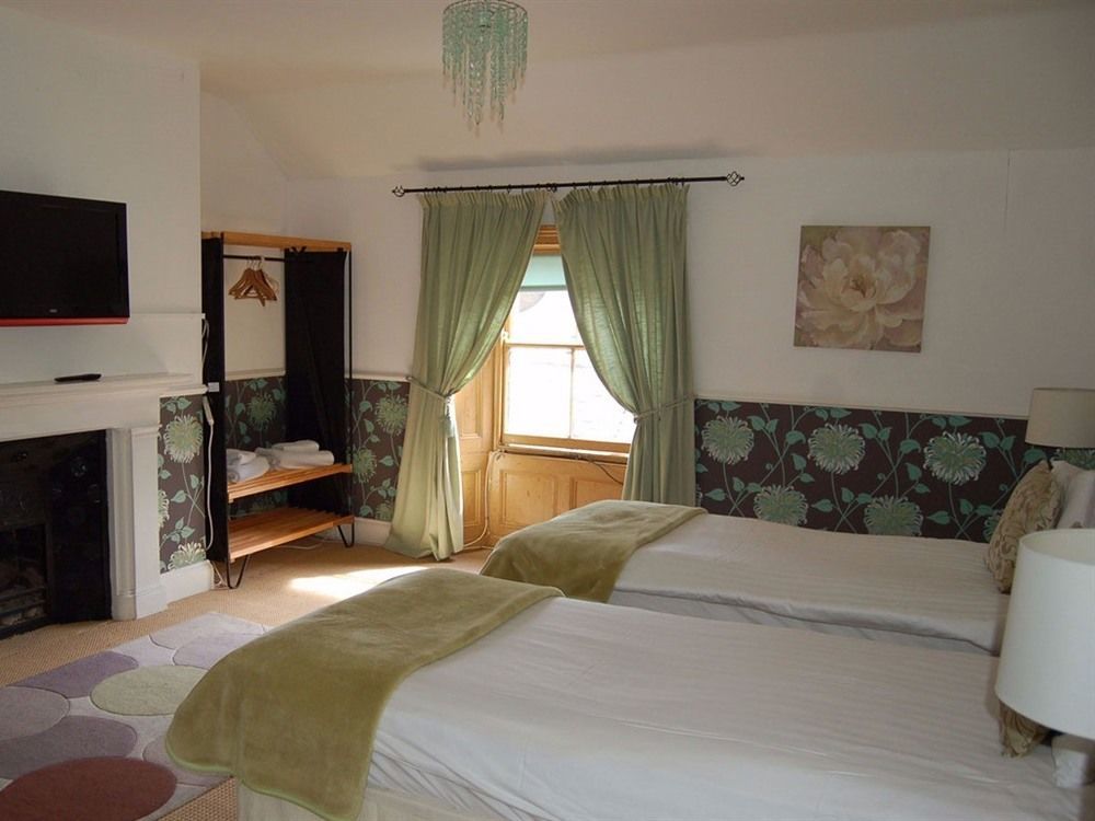Schooner Hotel Алнмут Экстерьер фото