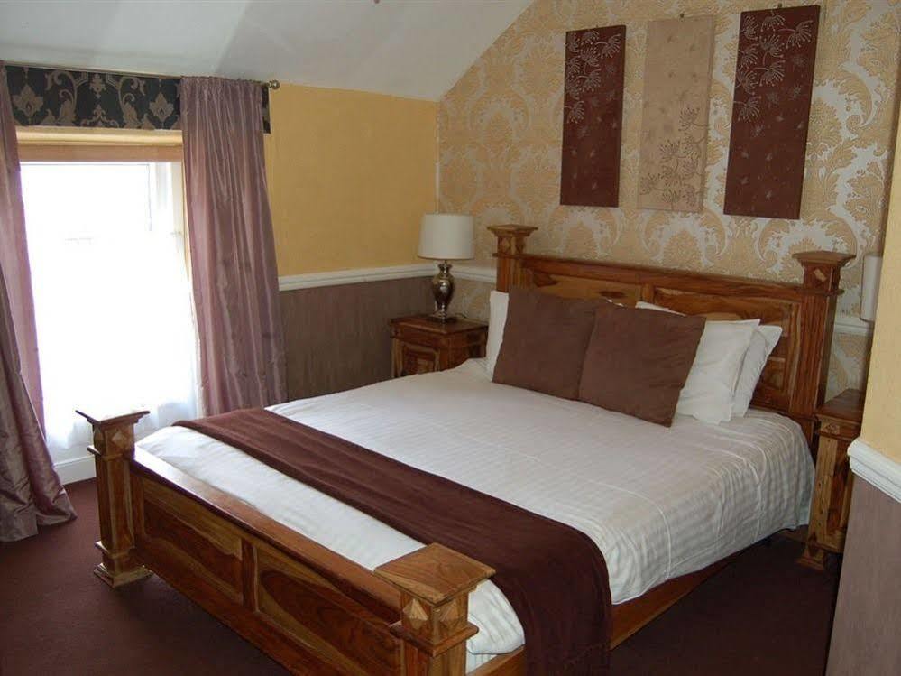 Schooner Hotel Алнмут Экстерьер фото